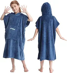 A Changing Robe That Will Make Your Kid Feel Like a Surf Legend!